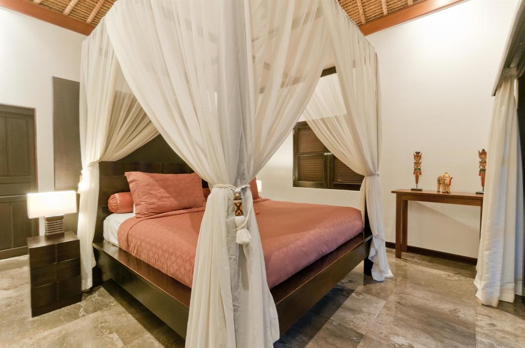 Villa Mahkota スミニャック 部屋 写真
